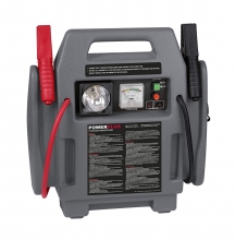 Cargador y Arrancador de bateras 4-en-1 Powerplus POWE80090